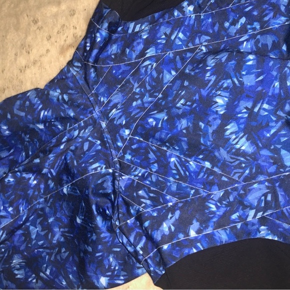 Alo yoga blue black printed flow hoodie S athletic activewear full zip winter - Picture 7 of 10